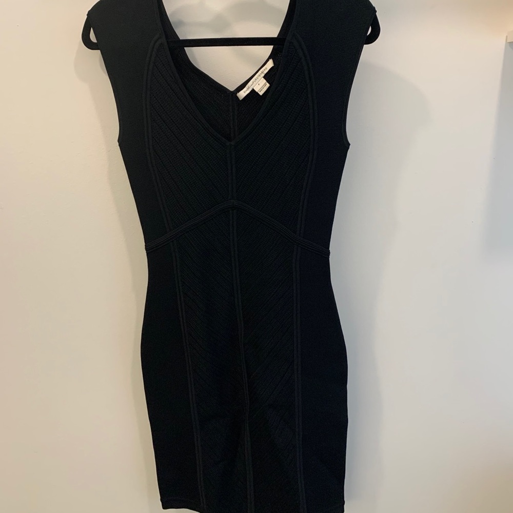 Diane vim Furstenberg black dress. Size P.